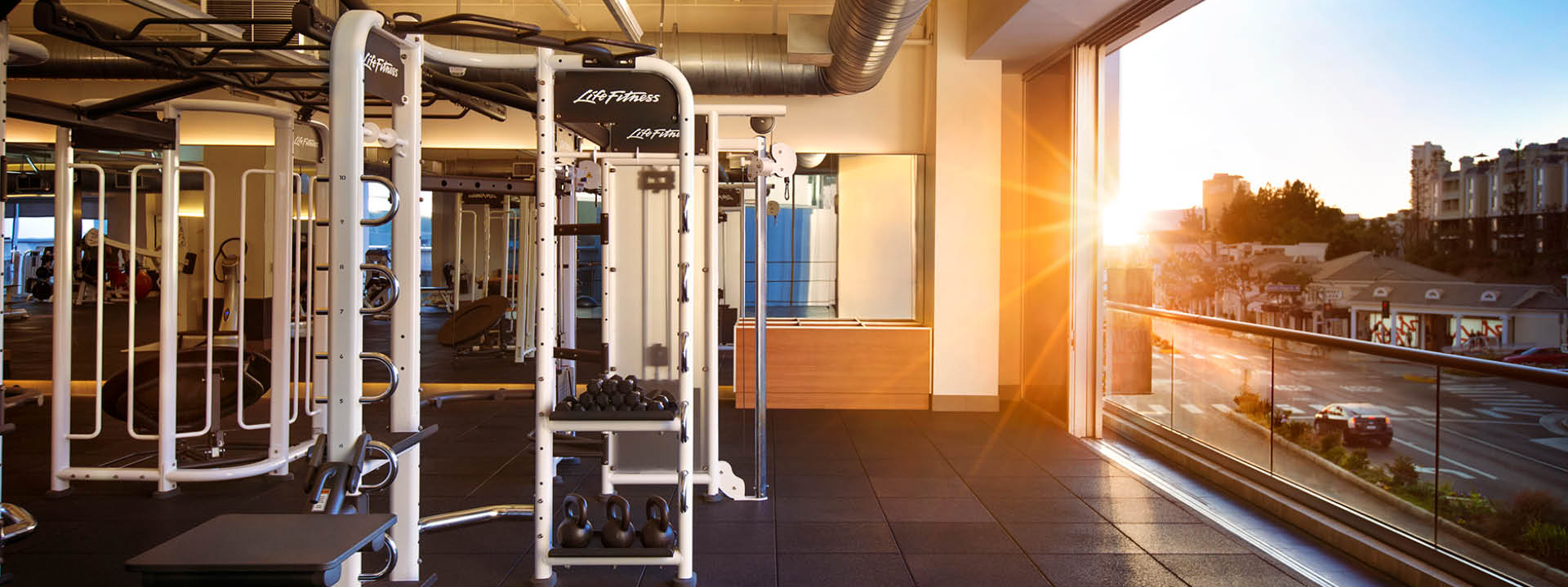 gyms in west hollywood: fitness clubs with yoga & pilates classes